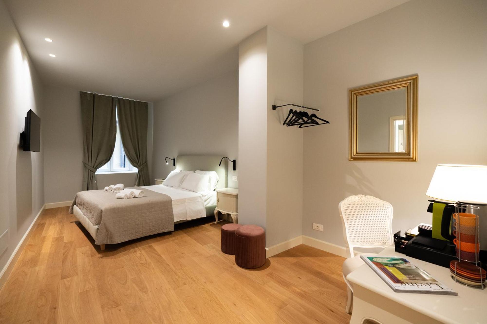 Palazzo Biasini By Postcardsfrom Hotel Верона Екстериор снимка